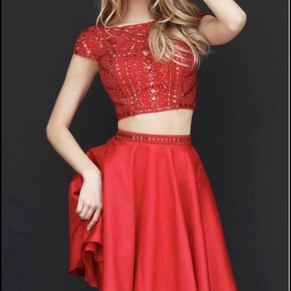 Sherri Hill red formal